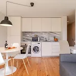 Hostwise - Modern & Cozy Flat | Near The * מטוסיניוס