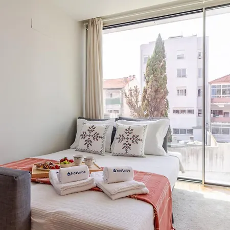 Hostwise - Modern & Cozy Flat | Near The Apartment Matosinhos (Porto)