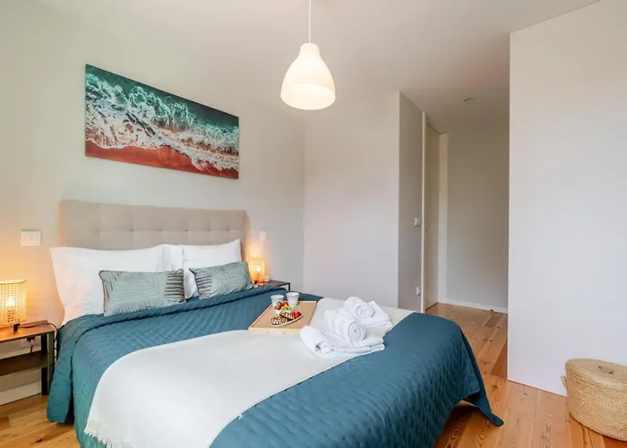 Hostwise - Modern & Cozy Flat | Near The * Matosinhos (Porto)